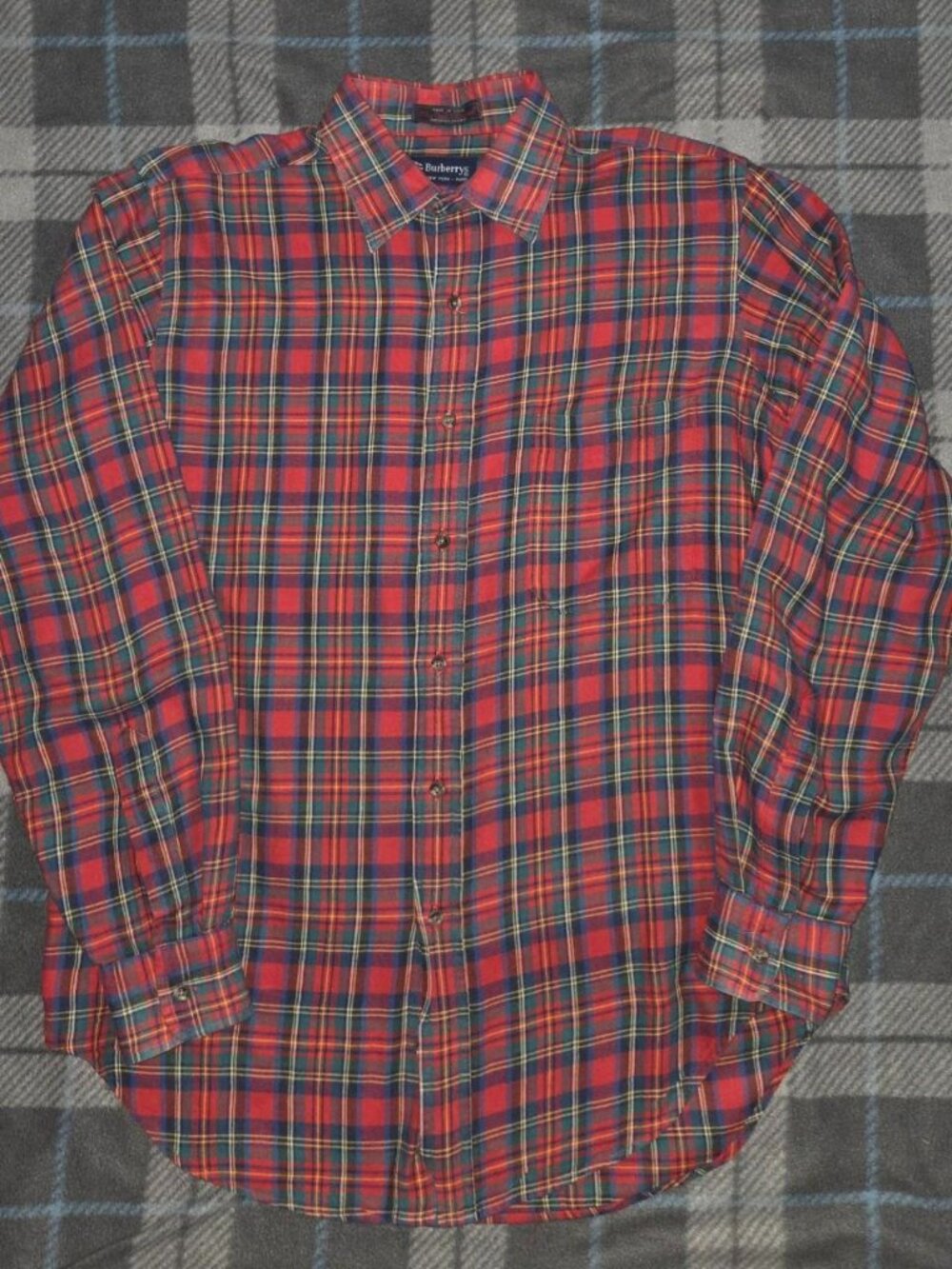 vintage 90s burberry plaid button up long sleeve flannel USA